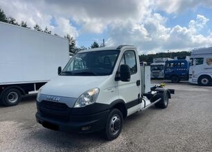 IVECO 35C17 Hook Lift truck camión con gancho