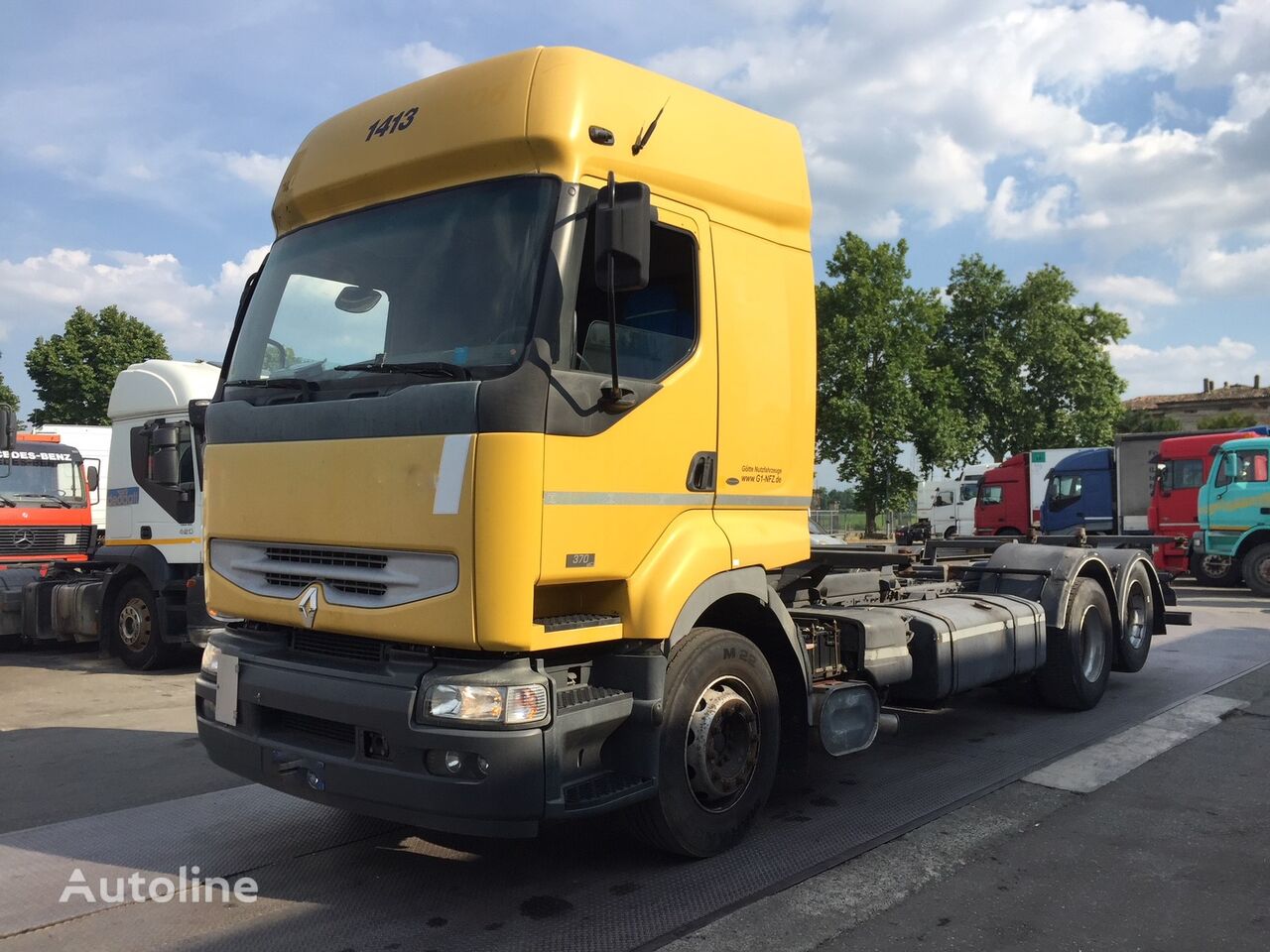 Renault PREMIUM 370 camión de contenedores
