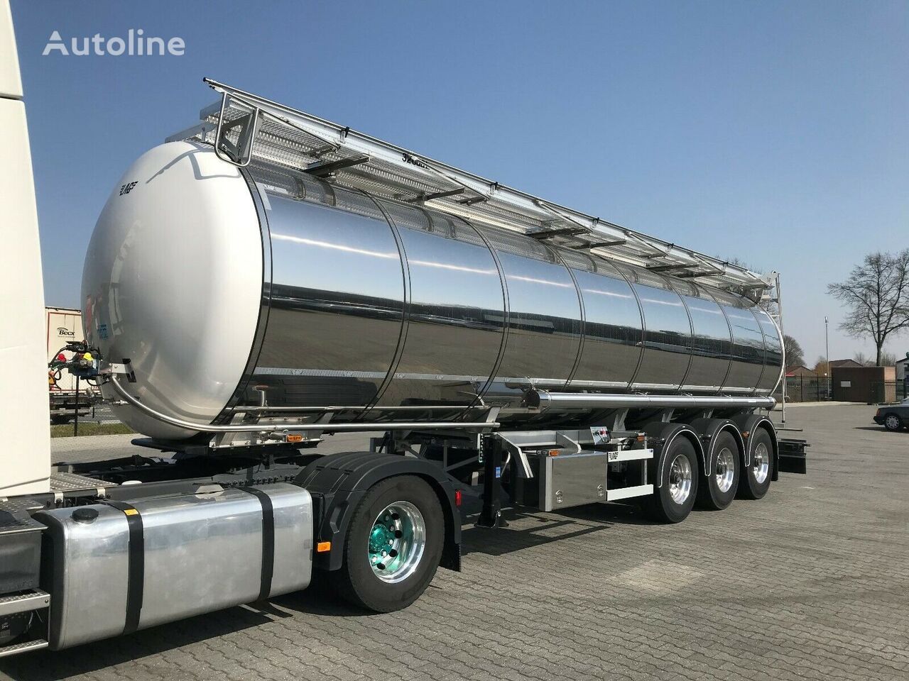 LAG 2xDRUCKTANK-1 KAMMER- 32.000 liter cisterna alimentaria