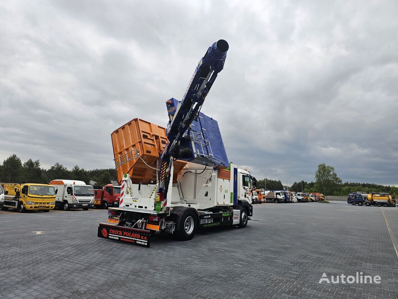 MAN RSP ESE 18/4-KM Saugbagger vacuum cleaner excavator suctionin camión de desatascos